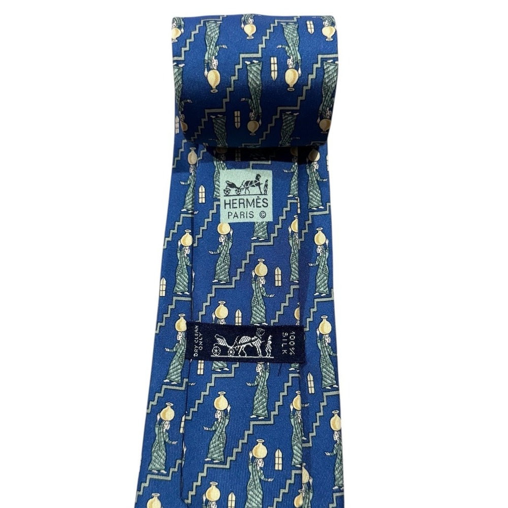 Hermes Men's Tie Woman Holding Vase Jug Blue/Green Silk 7486 IA 3.5" x 57.5" euc